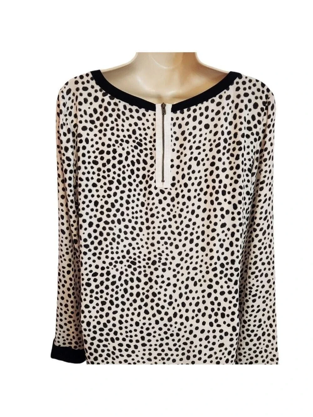 Ann Taylor LOFT White Black Dot Woven Blouse Small